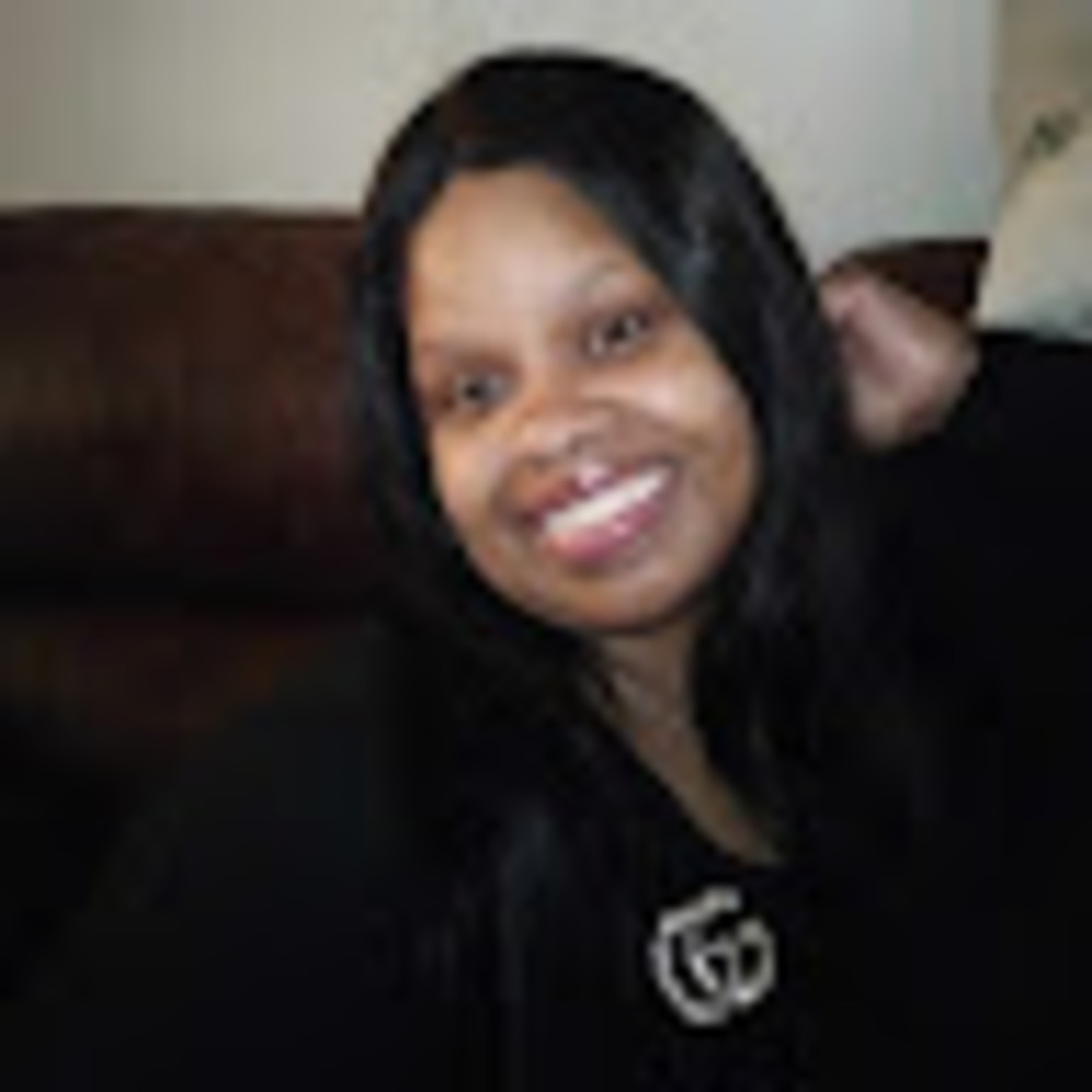 Meet your Posher, Sharon